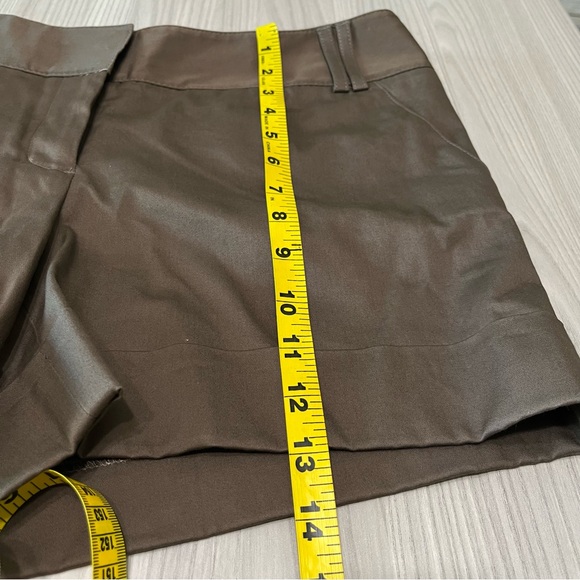 Express Women's Brown Shorts - Picture 7 of 7